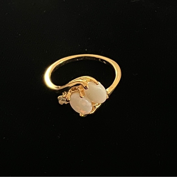 18k Gold Plated Double Opal Ring Great Gift small Stones Size 4.75 - Picture 1 of 11